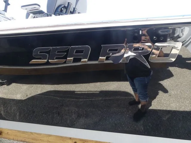 Slide: The Image of Sea Pro 250 Bay 2026 - 6