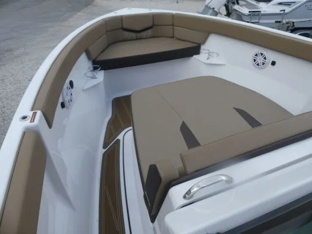 Slide: The Image of Monterey Elite 25 OB 2026 - 16