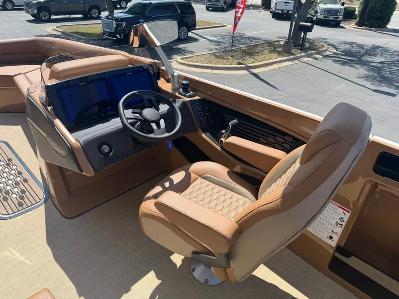 Slide: The Image of Harris Crowne 250 2026 - 12