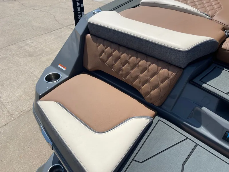 Slide: The Image of Tigé 22RZX 2026 - 8