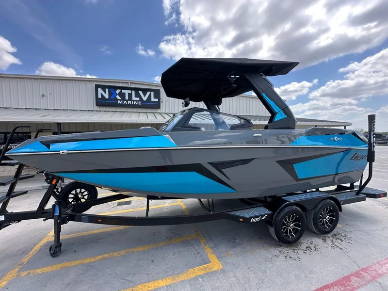 The Image of Tigé 22RZX 2026 - 1