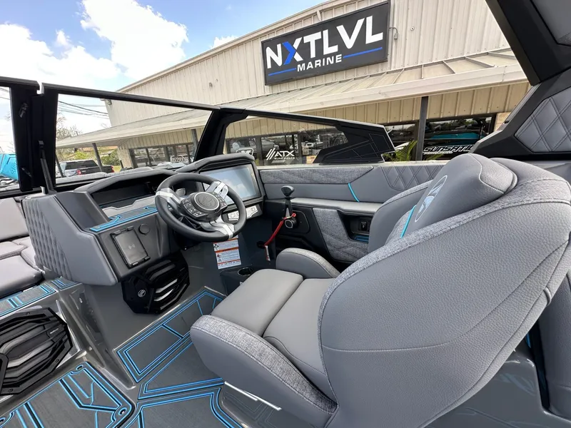 Slide: The Image of Tigé 22RZX 2026 - 17