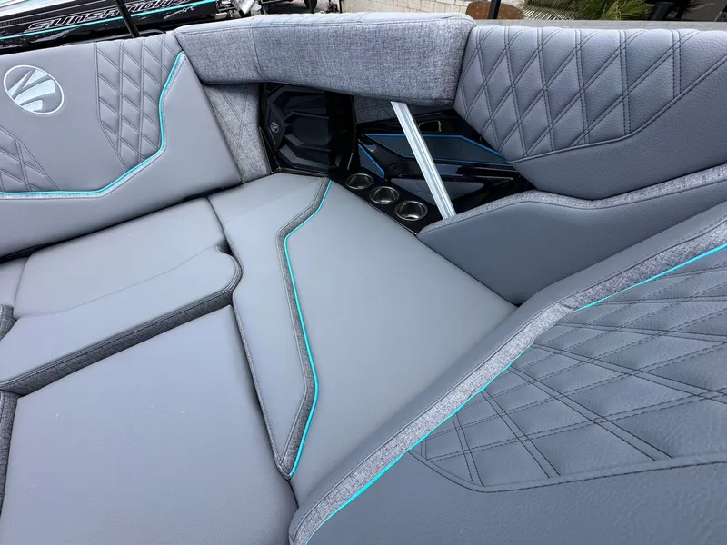 Slide: The Image of Tigé 22RZX 2026 - 21