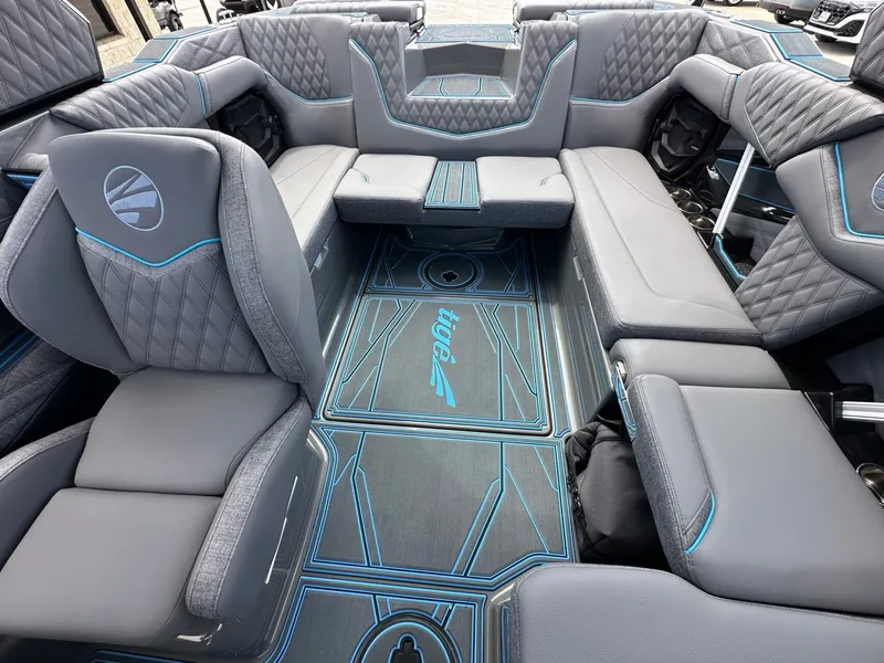 Slide: The Image of Tigé 22RZX 2026 - 27