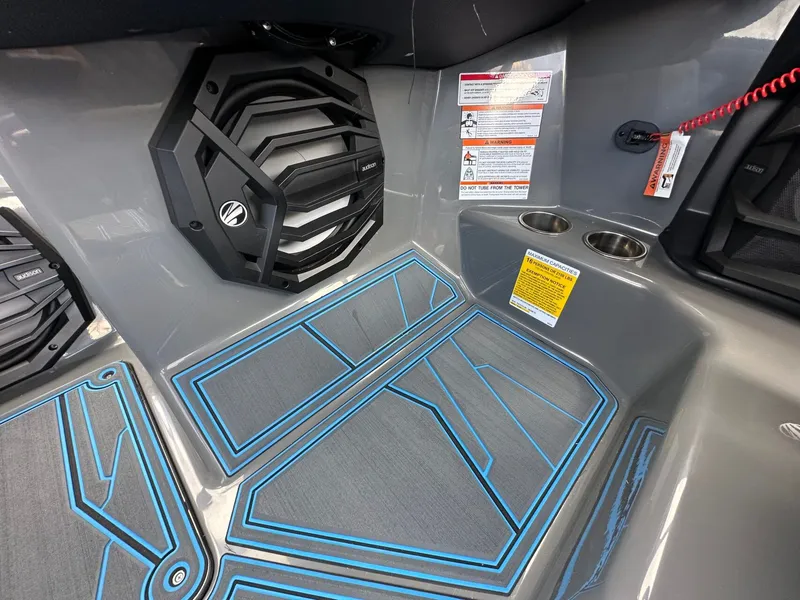 Slide: The Image of Tigé 22RZX 2026 - 29