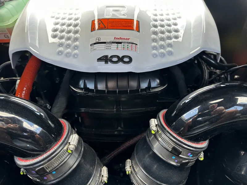 Slide: The Image of Tigé 22RZX 2026 - 33