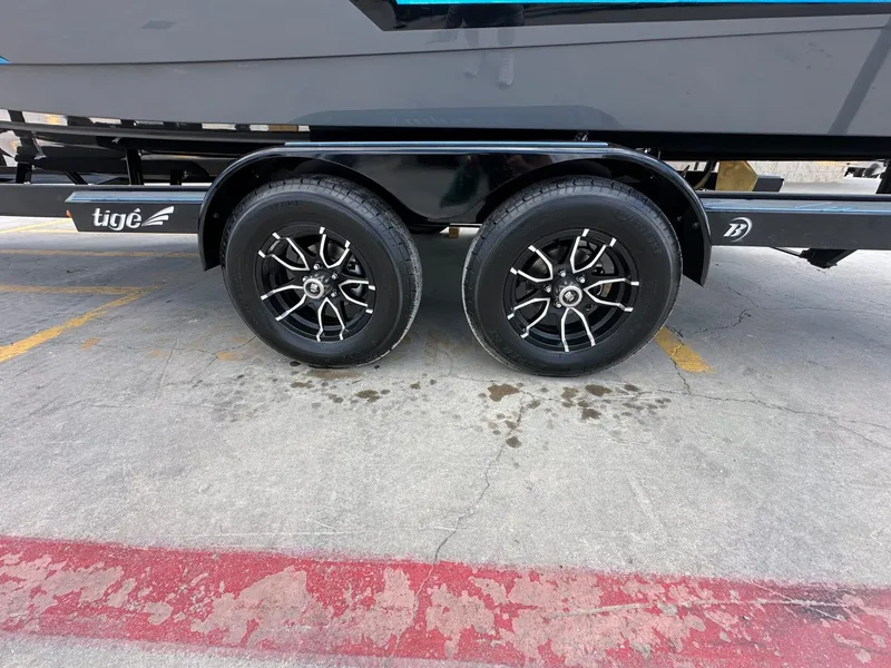 Slide: The Image of Tigé 22RZX 2026 - 39