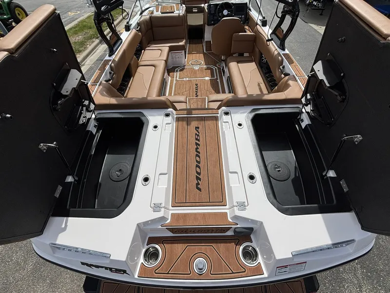 Slide: The Image of Moomba Mojo 2023 - 14