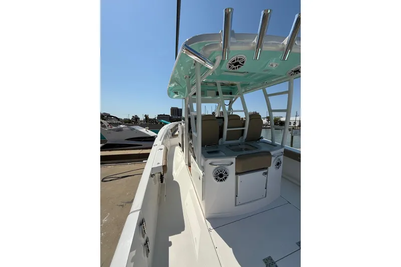 Slide: The Image of 2021 Everglades 365 Center Console - 10