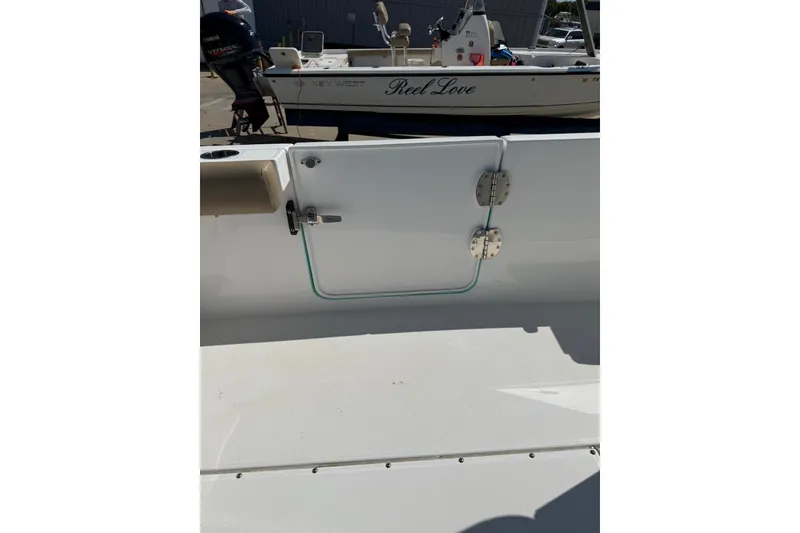 Slide: The Image of 2021 Everglades 365 Center Console - 19