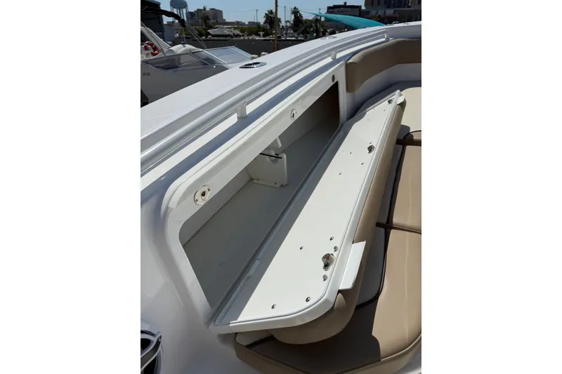Slide: The Image of 2021 Everglades 365 Center Console - 27