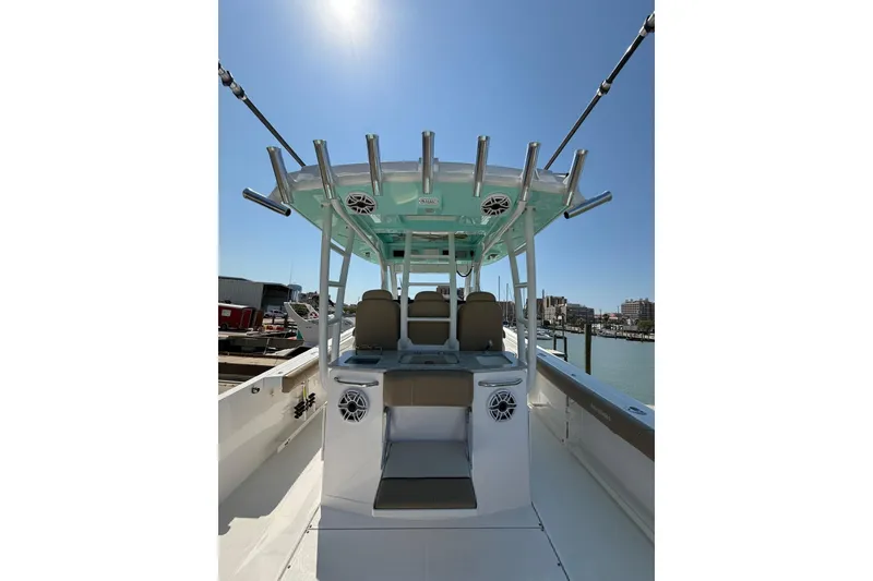 Slide: The Image of 2021 Everglades 365 Center Console - 8
