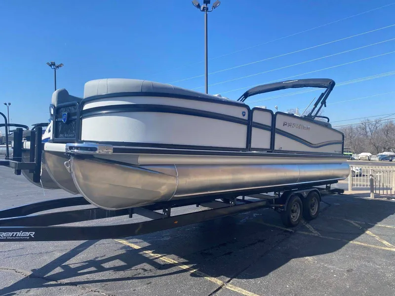 Slide: The Image of Premier 250 Solaris RF 2026 - 5