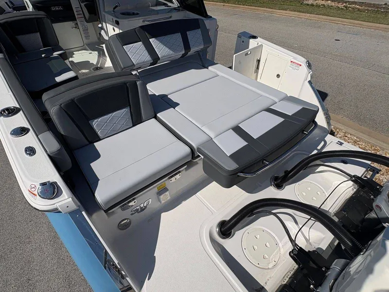 Slide: The Image of Chaparral 310 OSX 2026 - 18