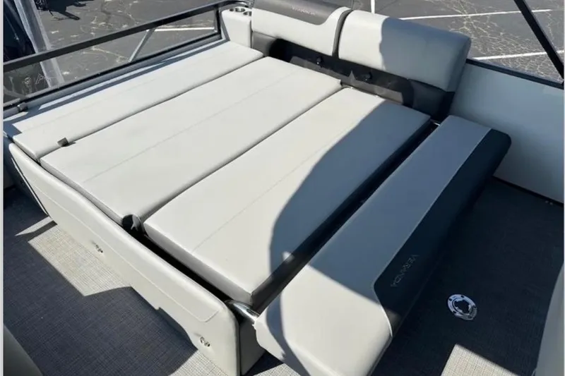 Slide: The Image of 2025 Veranda Relax VR25VLC boat interior with spacious, comfortable seating and sleek design. - 15