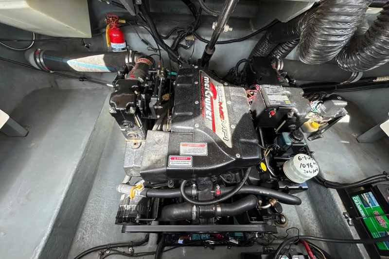 Slide: The Image of Engine compartment of a 1998 Sea Ray 280 Bow Rider with MerCruiser 4.3L engine. - 29