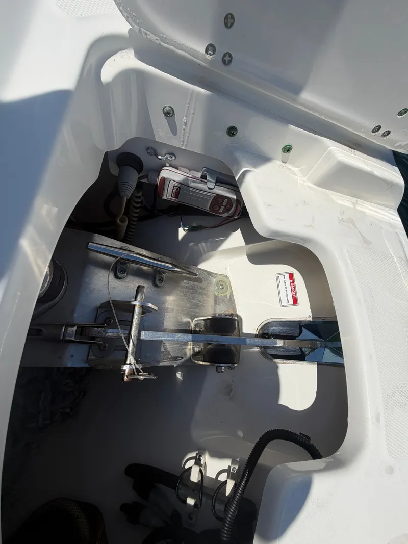 Slide: The Image of Interior view of 2016 Boston Whaler 270 Vantage boat engine compartment. - 24