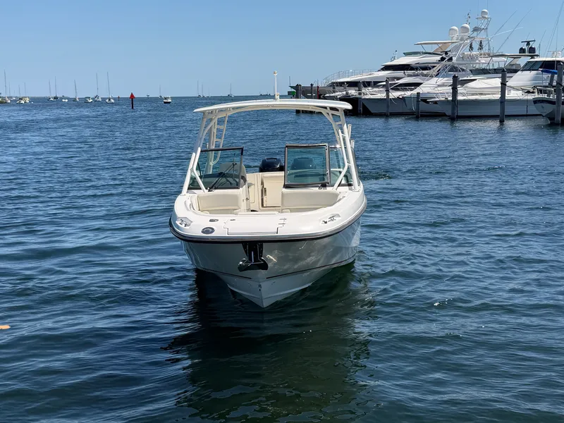 Slide: The Image of 2016 Boston Whaler 270 Vantage anchored on calm waters. - 7