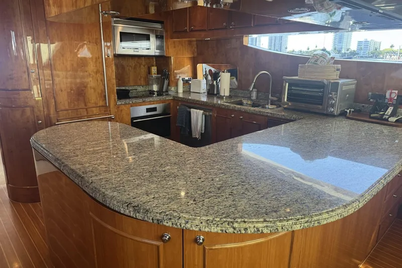 Slide: The Image of Salon to Starboard - 2