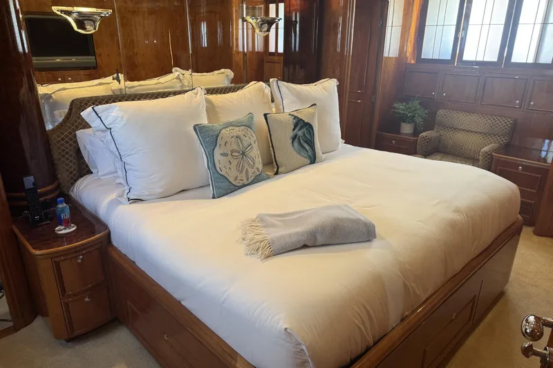 Slide: The Image of Salon Settee Looking Aft - 4