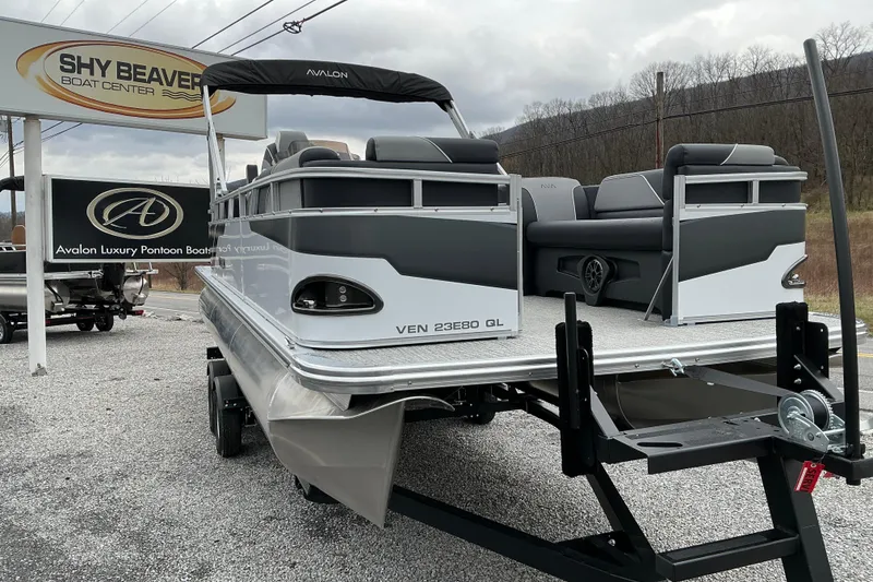 Slide: The Image of 2026 Avalon Venture 23 Quad Lounge pontoon boat at Shy Beaver Boat Center. - 4