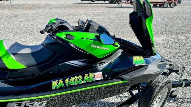 Slide: The Image of Kawasaki Ultra 310 2023 - 4