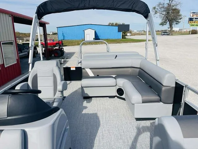 Slide: The Image of Landau ISLAND BREEZE 21 2026 - 10