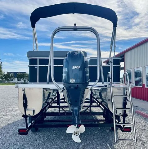 Slide: The Image of Landau ISLAND BREEZE 21 2026 - 14