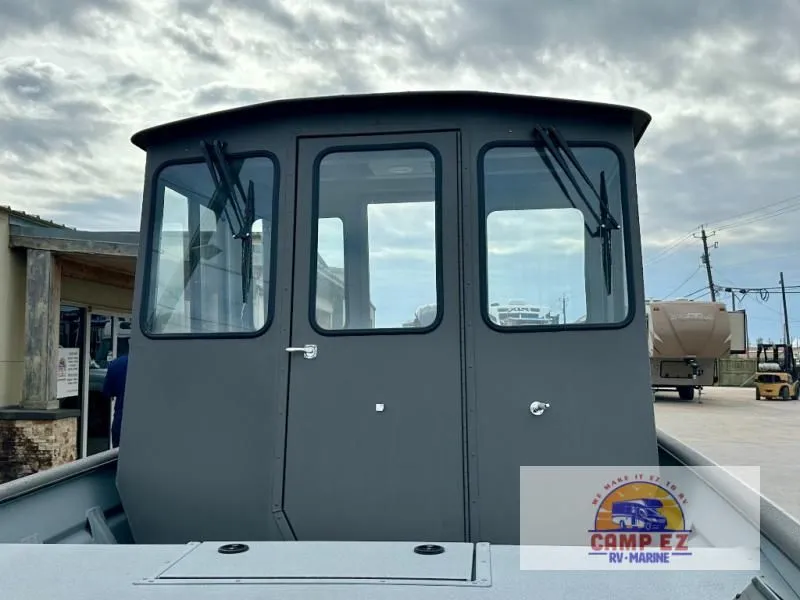 Slide: The Image of SeaArk 2472-C.U.B 2026 - 15