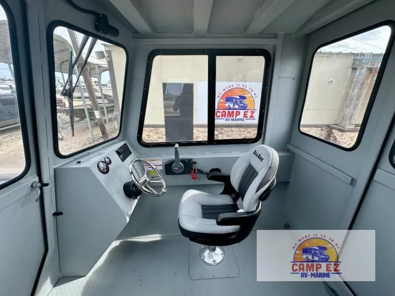 Slide: The Image of SeaArk 2472-C.U.B 2026 - 23