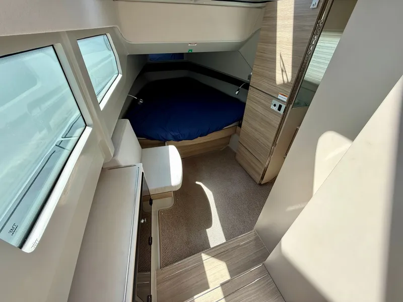 Slide: The Image of Saxdor 320 GTO 2024 - 36