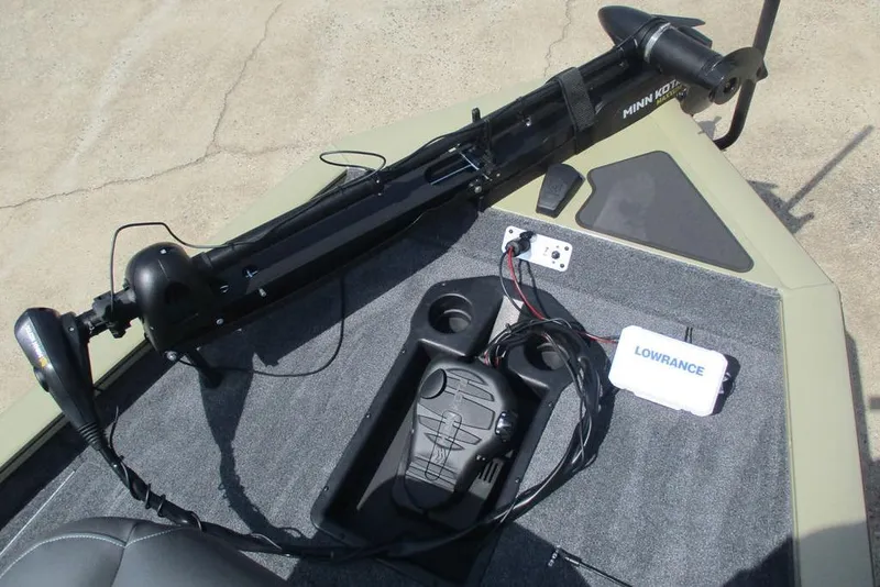 Slide: The Image of 2026 Tracker Pro Team 175 boat deck with Minn Kota trolling motor and Lowrance electronics. - 4