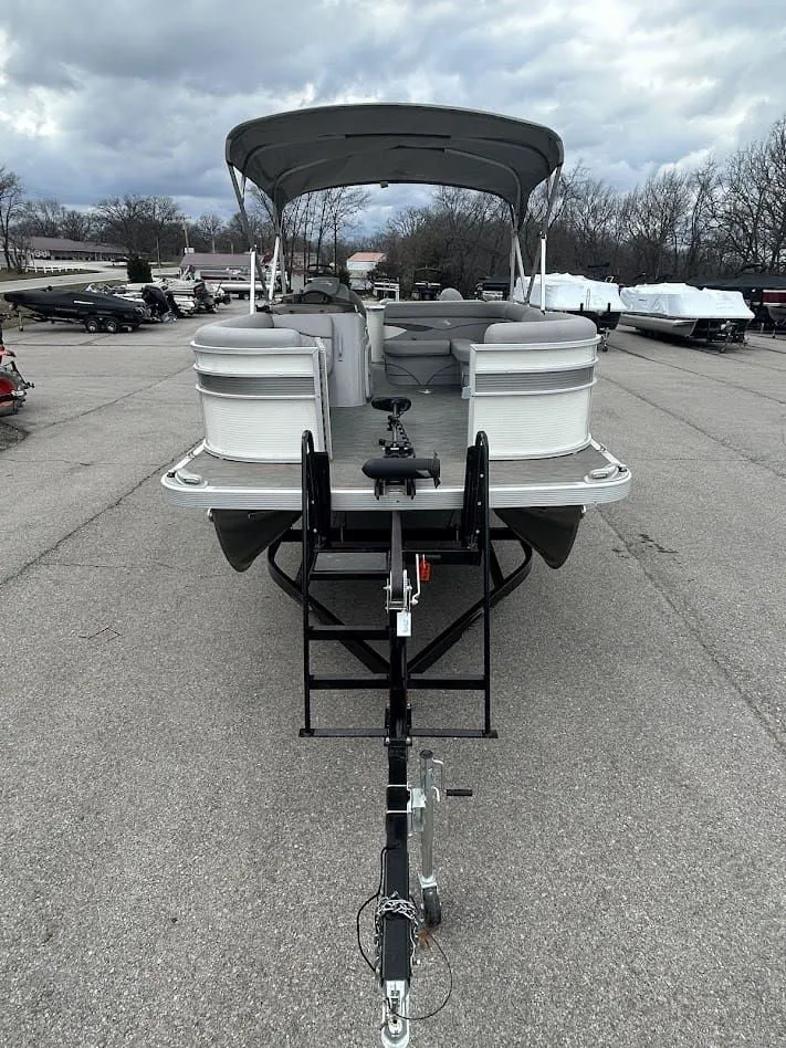 Slide: The Image of Bennington S20 2023 - 6