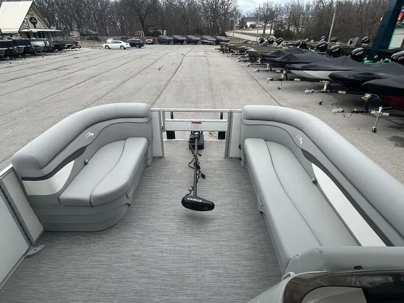 Slide: The Image of Bennington S20 2023 - 8