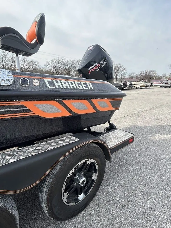 Slide: The Image of Charger 198 Elite 2021 - 17