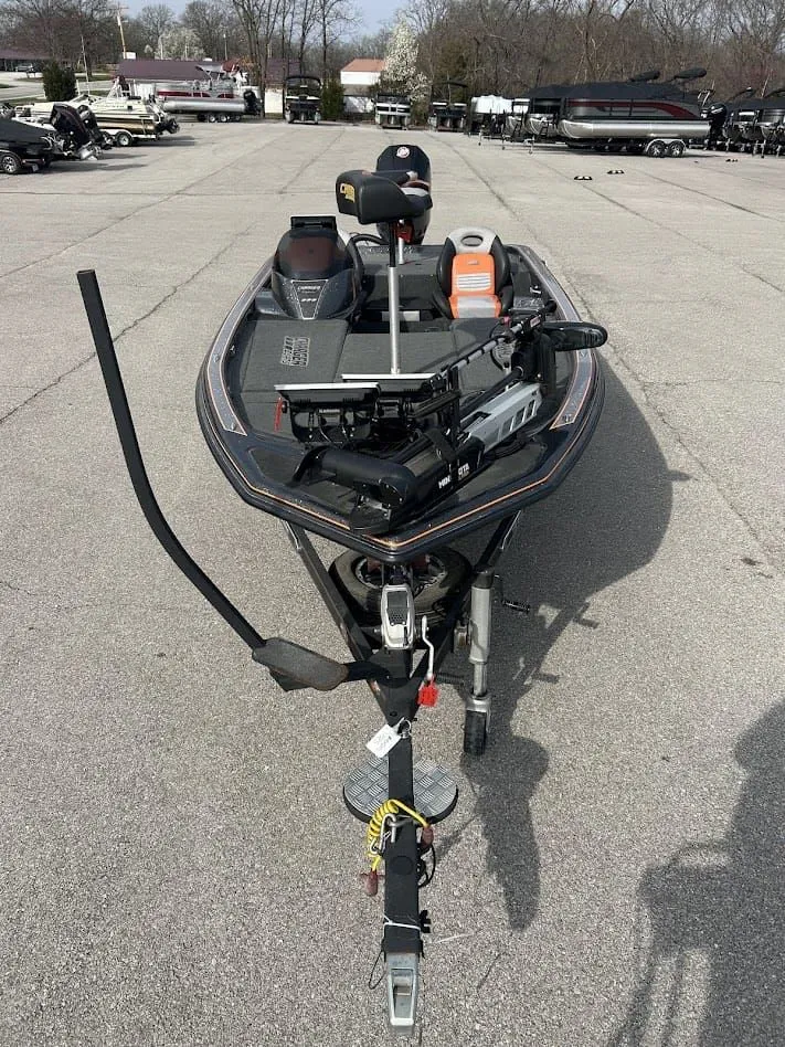 Slide: The Image of Charger 198 Elite 2021 - 6