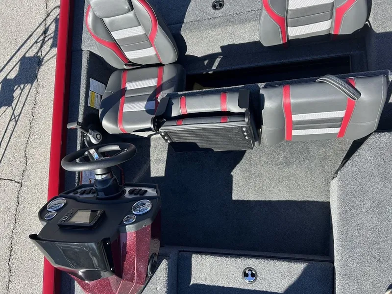 Slide: The Image of Ranger RT178 2021 - 8