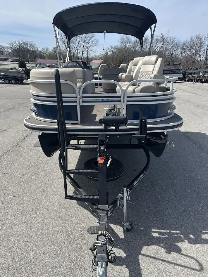 Slide: The Image of Ranger 220FC 2020 - 5