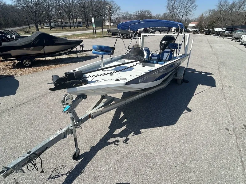 Slide: The Image of Lowe CAT 20 2017 - 5