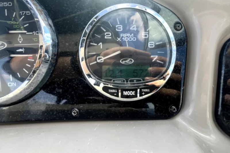 Slide: The Image of Close-up of 2007 Sea Ray Sundancer 260 dashboard gauges. - 40