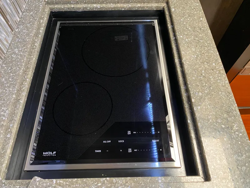 Slide: The Image of Built-in Wolf induction cooktop on Mares 58 Power Cat, 1995 model. - 47