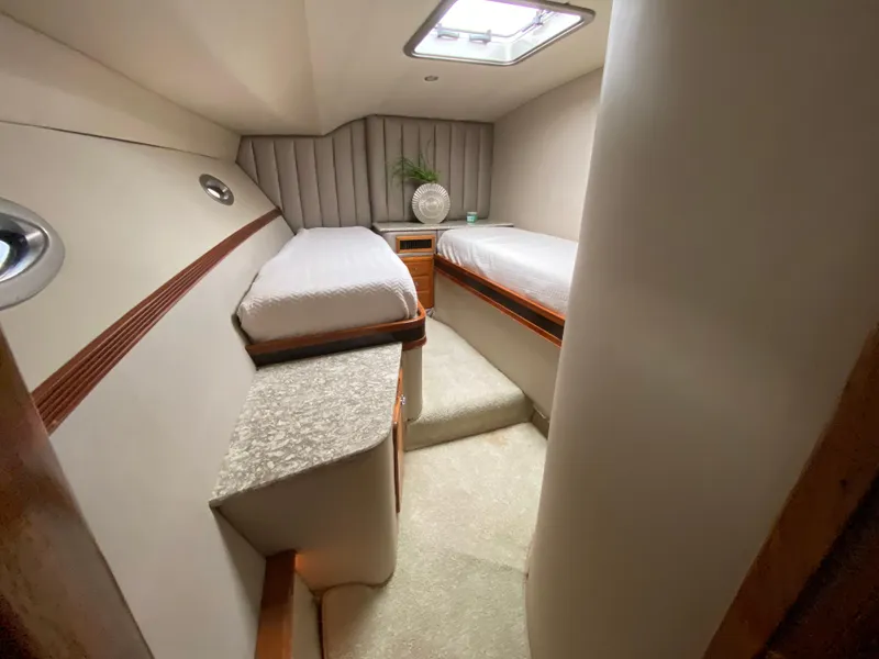 Slide: The Image of Mares 58 Power Cat 1995 - 56