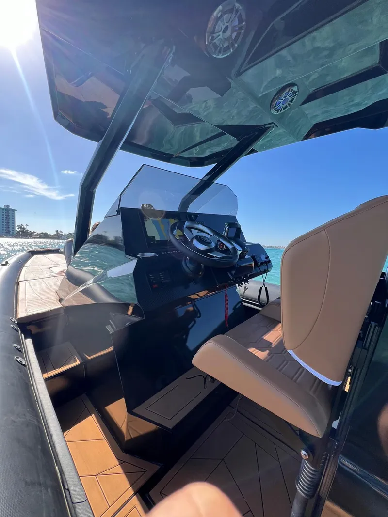 Slide: The Image of Modern Novielli Veloche 349 boat interior, 2026 model, featuring sleek design and advanced controls. - 6