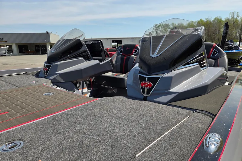 Slide: The Image of 2023 Ranger Z520R 55th Anniversary Limited Edition boat with sleek design and modern features. - 11