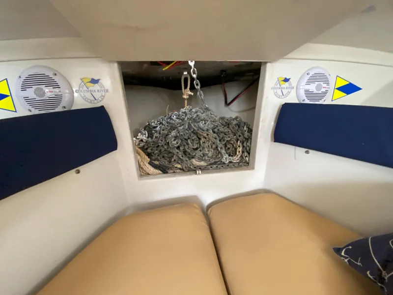Slide: The Image of Interior of 1997 Stamas 310 Express boat with anchor chain storage. - 23