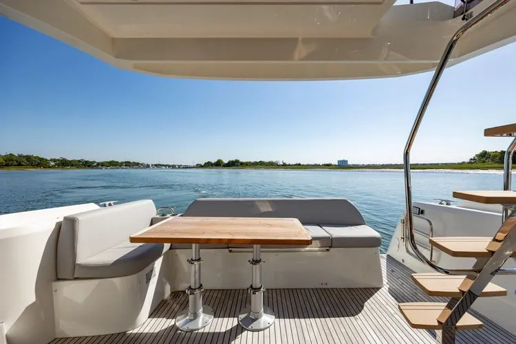 Slide: The Image of 2024 Prestige 420 - Image 18 - 18