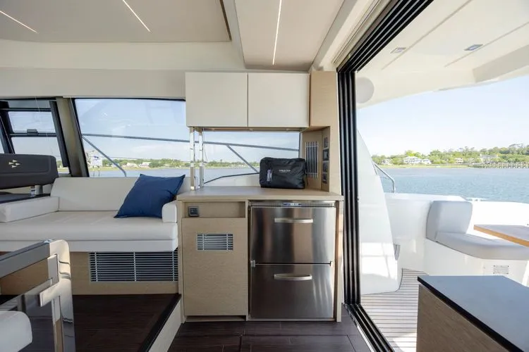 Slide: The Image of 2024 Prestige 420 - Image 23 - 23