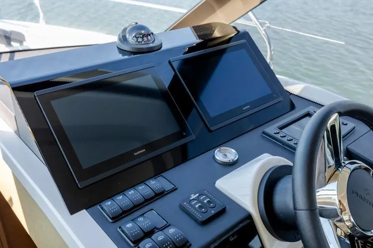 Slide: The Image of 2024 Prestige 420 - Image 32 - 32