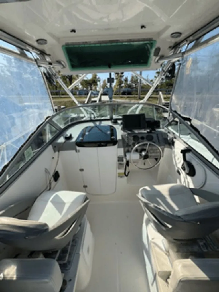 Slide: The Image of Trophy 2352 Walkaround 2007 - 12