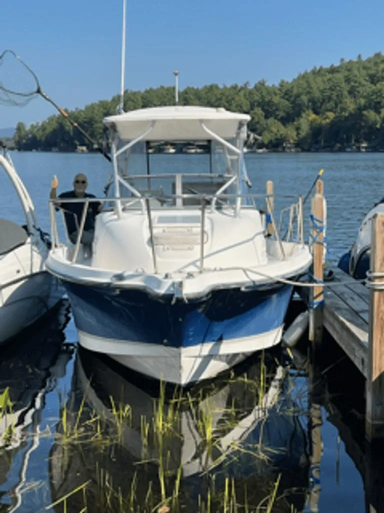 Slide: The Image of Trophy 2352 Walkaround 2007 - 17